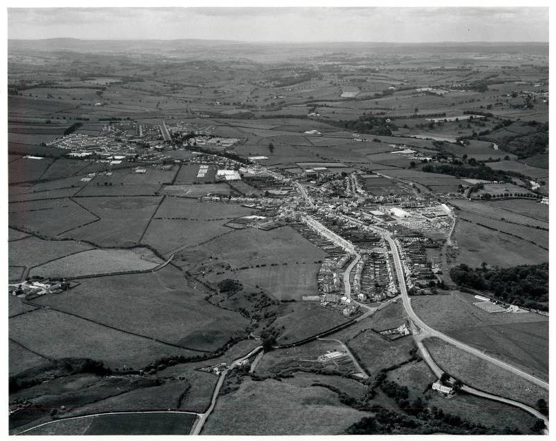 aerial-towards-lockart-st