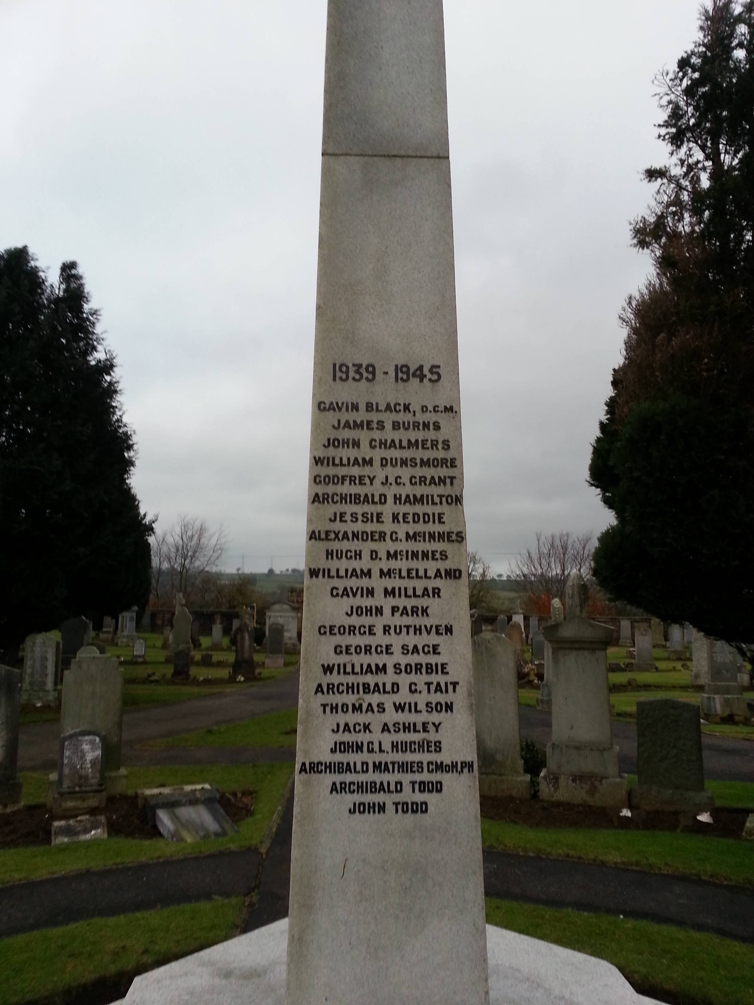 war-memorial-1939-1945-roll-of-honour